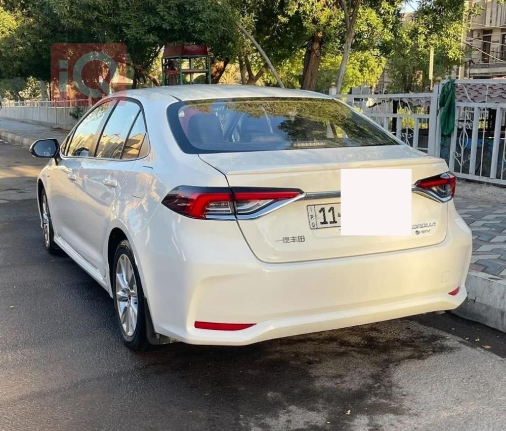 تۆیۆتا کۆرۆلا